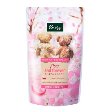 専用になりました。2体セットですPat Murphy 作家ベア パットマーフィー クナイプ スパークリングタブレット サクラの香り(入浴剤) | 集英社の